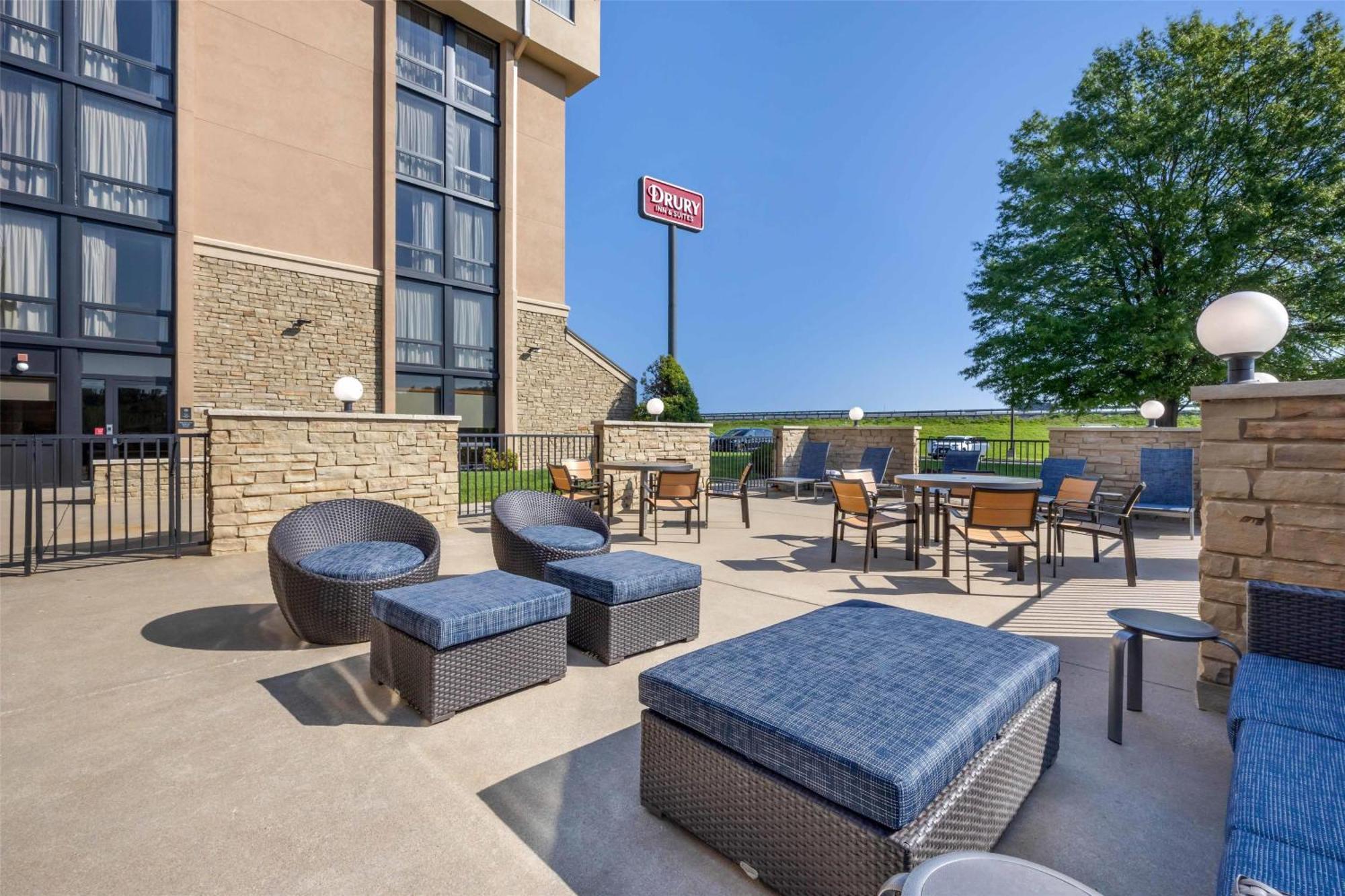 Drury Inn & Suites 파두카 외부 사진